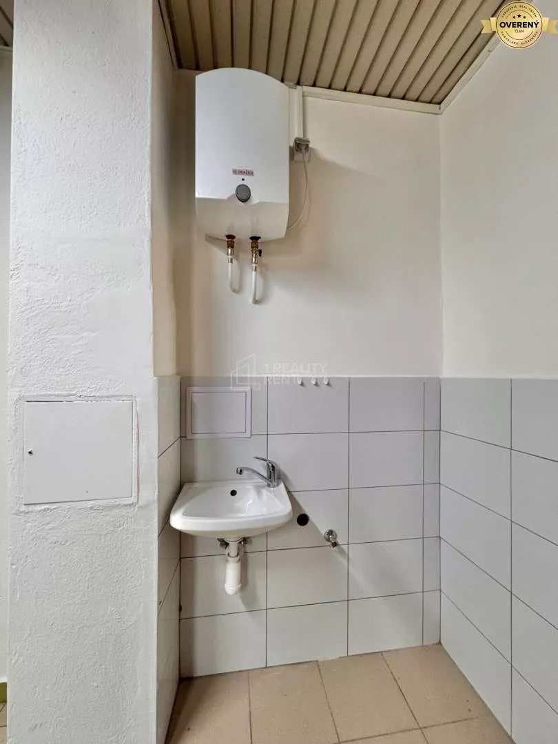 Kancelárie, admin. priestory na prenájom 32m2, Vysokoškolákov, Žilina, 151364_3