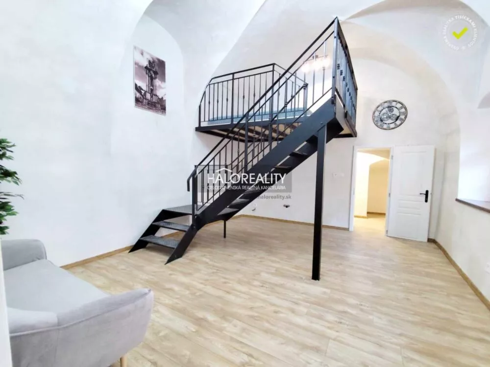 5 a viac izbový byt na predaj 50m2, Banská Štiavnica, 151690_0