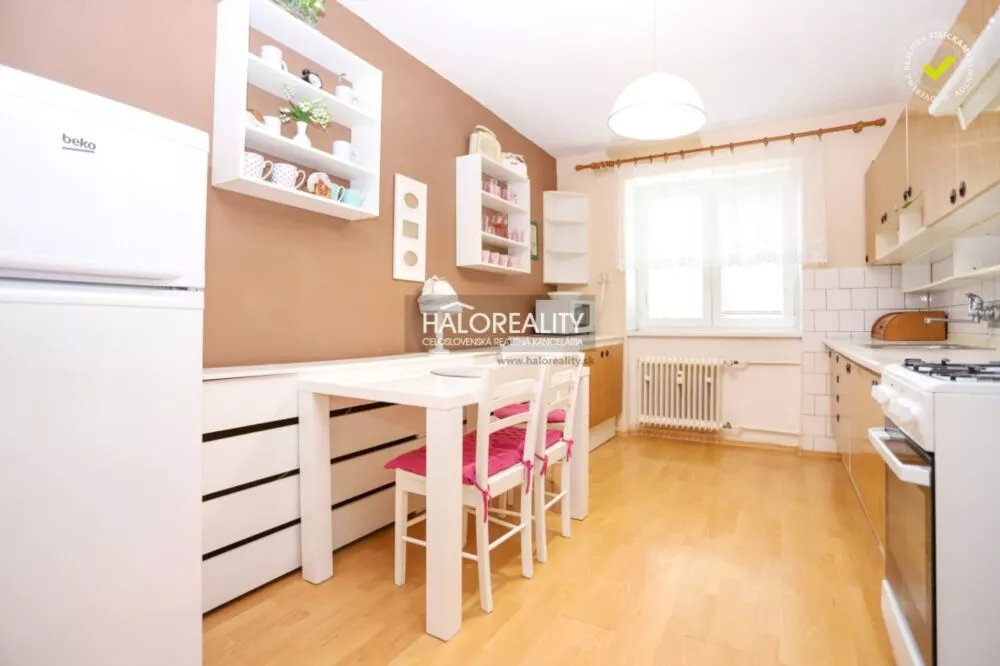 2 izbový byt na prenájom 60m2, Považská Bystrica, 151709_0
