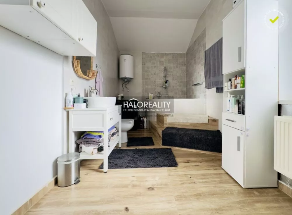 Rodinný dom na predaj 130m2, Semerovo, 149669_16