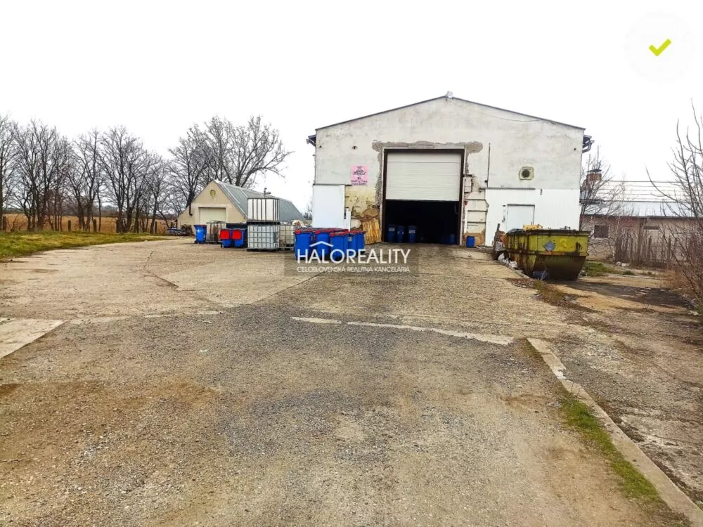 Administratívny objekt na predaj 4056m2, Košolná, 151806_1