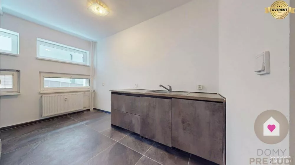 3 izbový byt na prenájom 70m2, Stromová 13, Bratislava - Nové Mesto, 151843_0