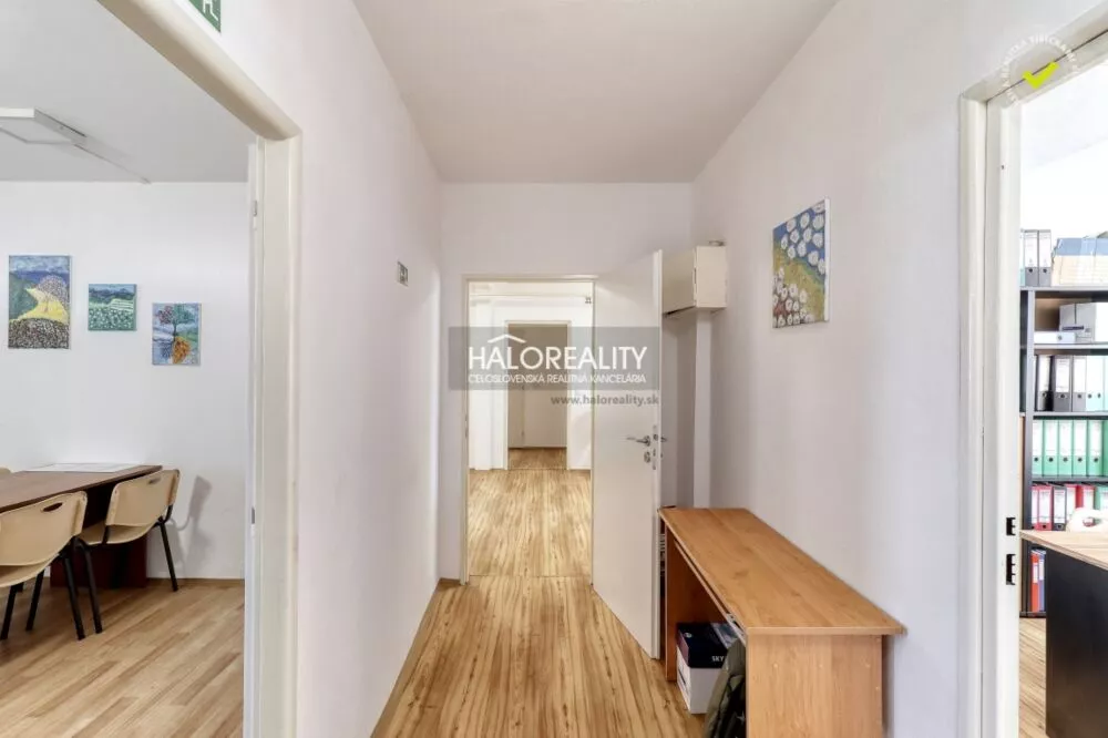 Administratívny objekt na predaj 137m2, Vrbové, 152075_5