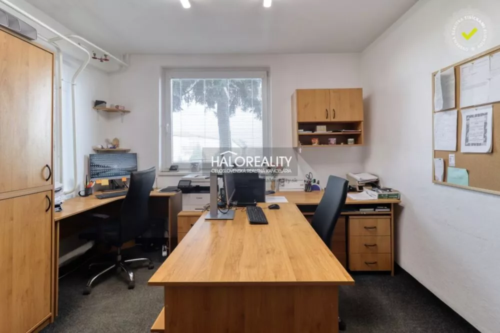 Administratívny objekt na predaj 137m2, Vrbové, 152075_8