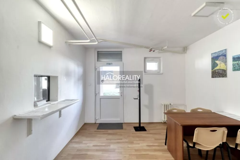 Administratívny objekt na predaj 137m2, Vrbové, 152075_10