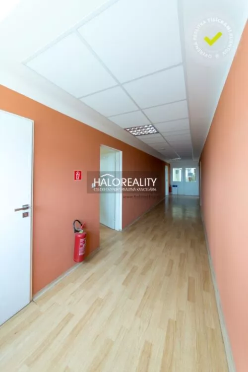 Administratívny objekt na predaj 3811m2, Kolíňany, 152128_3
