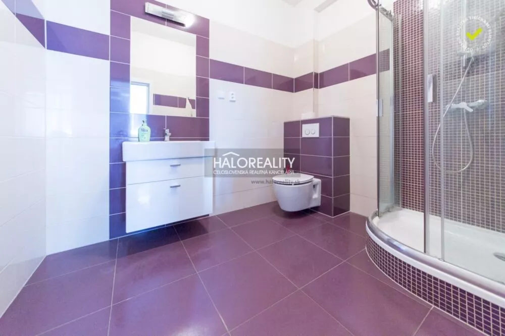 Administratívny objekt na predaj 3811m2, Kolíňany, 152128_11