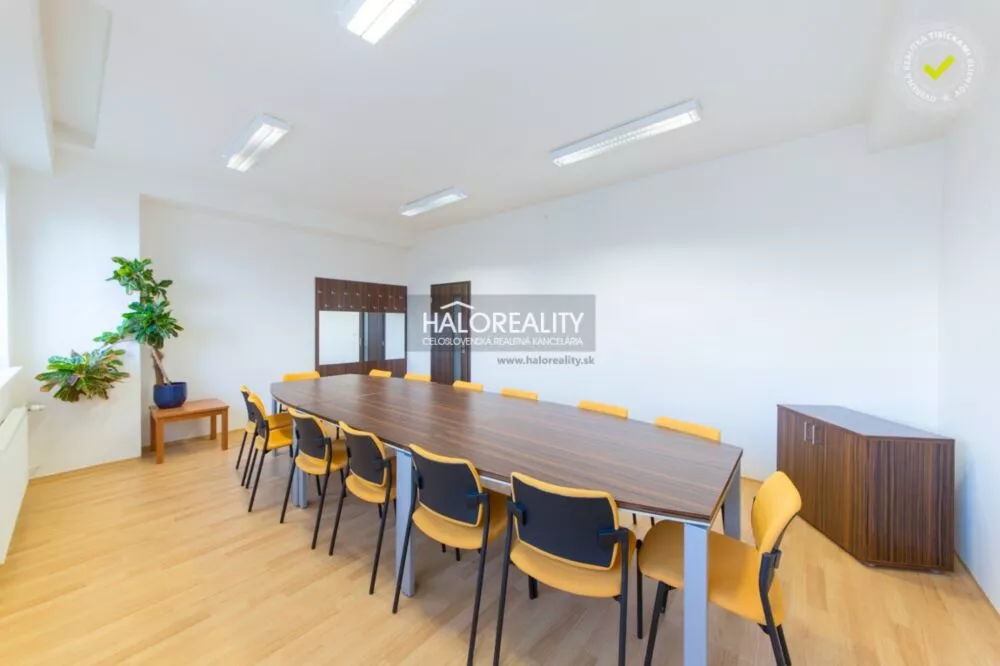 Administratívny objekt na predaj 3811m2, Kolíňany, 152128_13