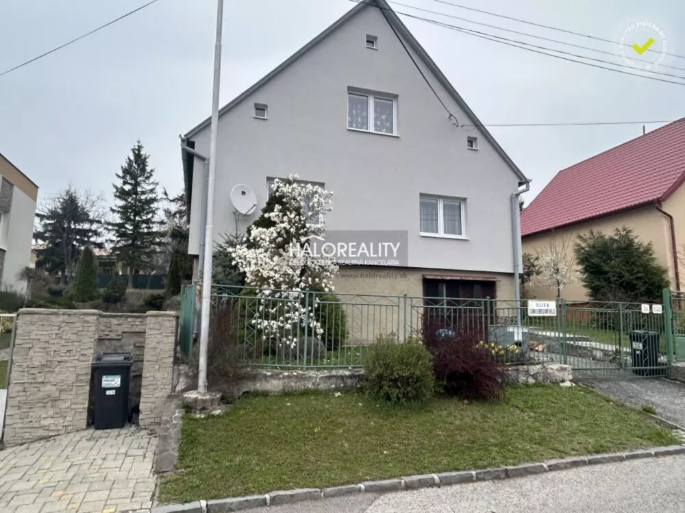 Rodinný dom na predaj 240m2, Prievidza, 152209_0