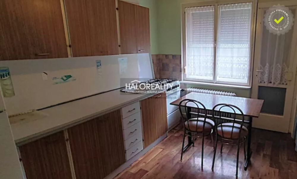Rodinný dom na predaj 180m2, Hurbanovo, 152299_0