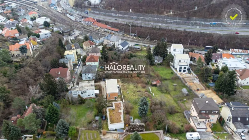 Pozemok pre rod. domy na predaj 535m2, Bratislava - Nové Mesto, 152397_8