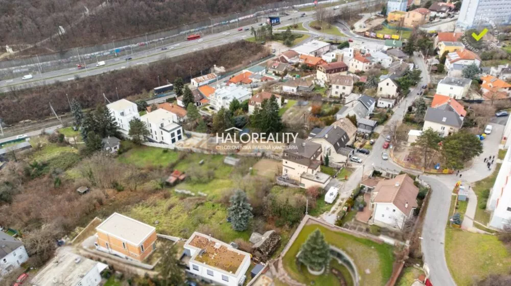 Pozemok pre rod. domy na predaj 535m2, Bratislava - Nové Mesto, 152397_9