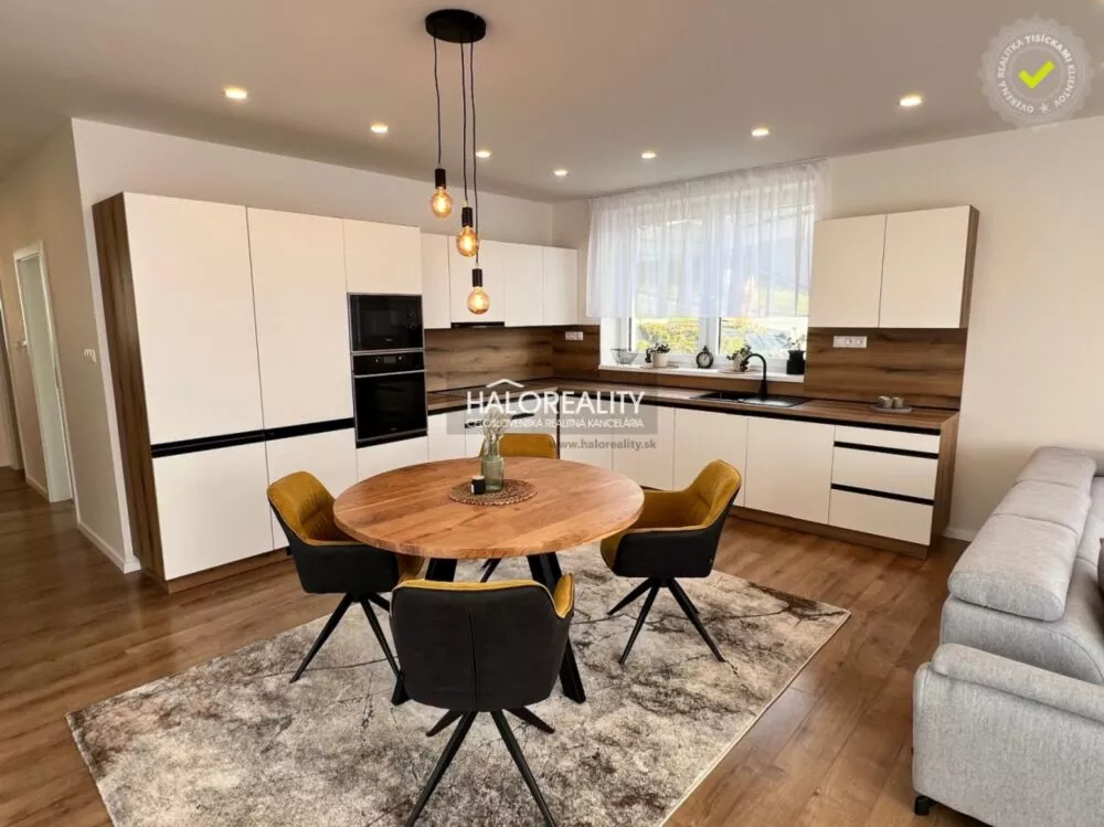 Rodinný dom na predaj 381m2, Slaská, 145326_4