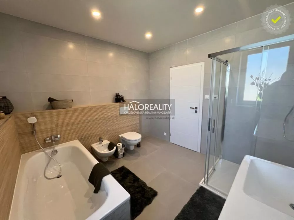 Rodinný dom na predaj 381m2, Slaská, 145326_8