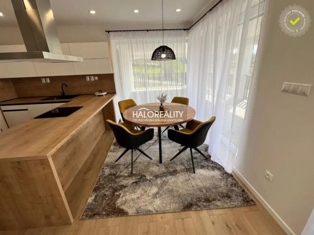 Rodinný dom na predaj 346m2, Slaská, 147527_5