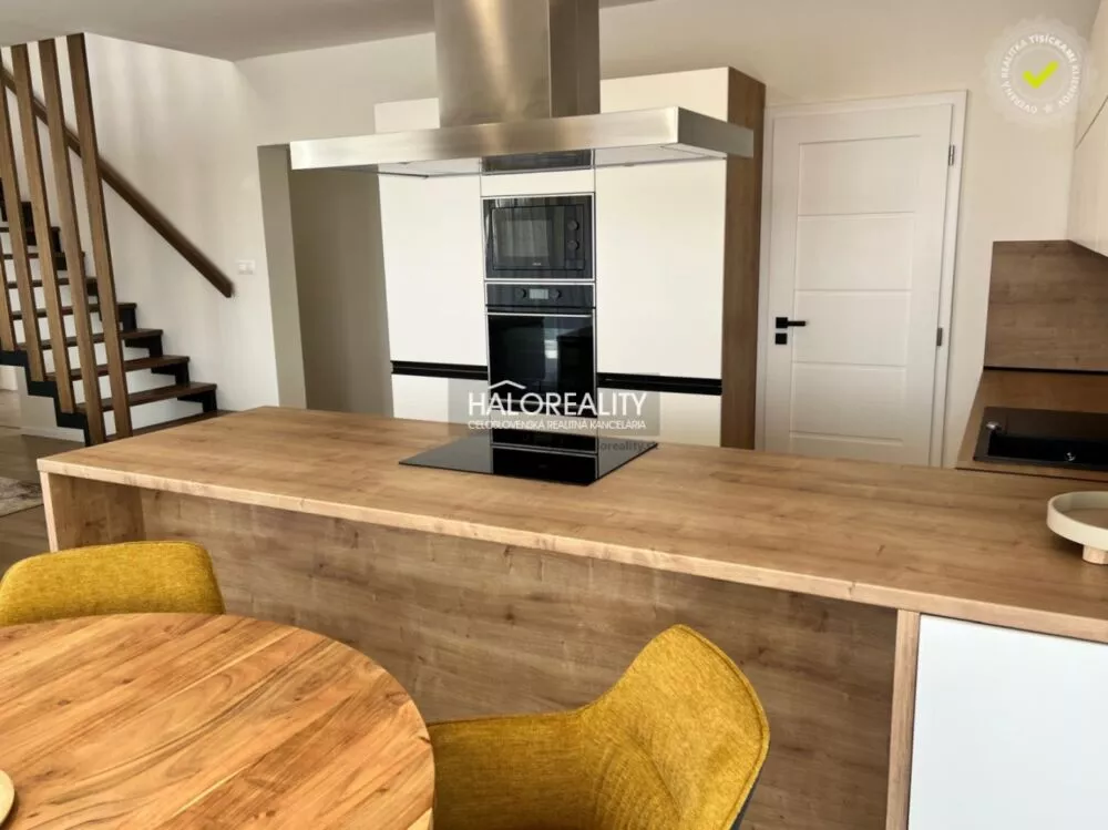 Rodinný dom na predaj 346m2, Slaská, 147527_9