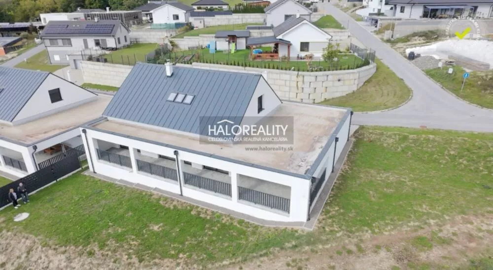 Rodinný dom na predaj 346m2, Slaská, 147527_11