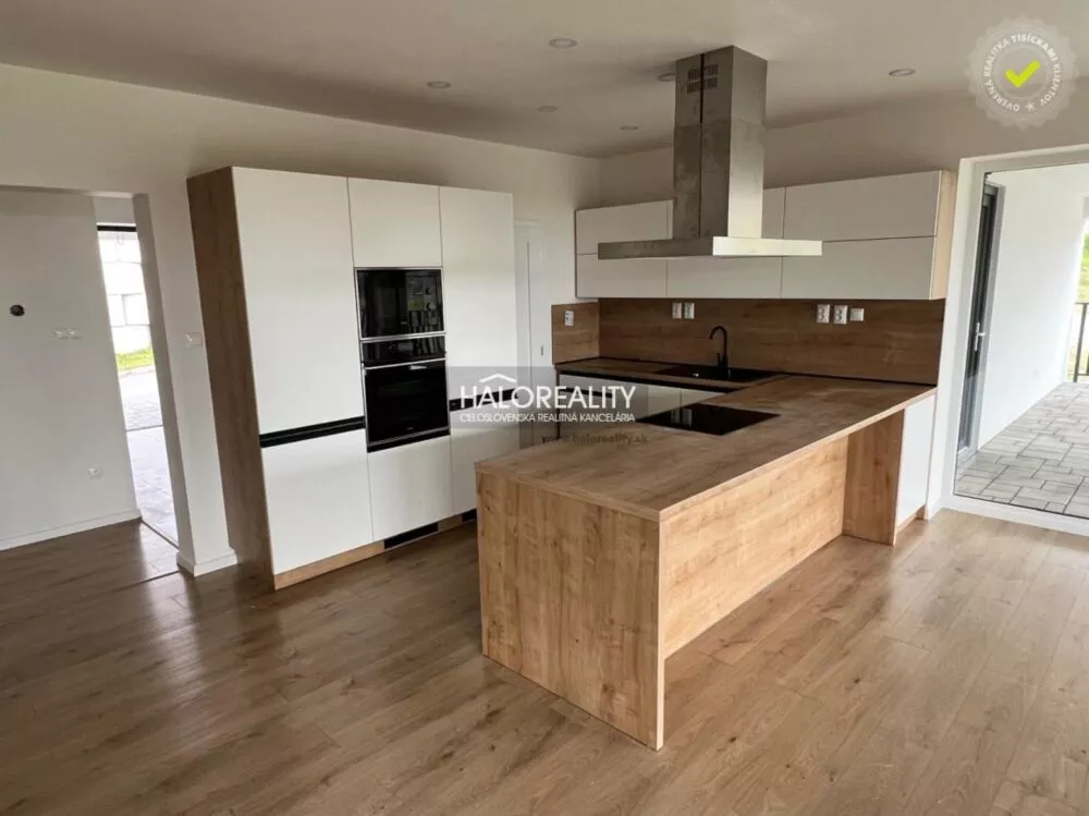 Rodinný dom na predaj 346m2, Slaská, 147527_15