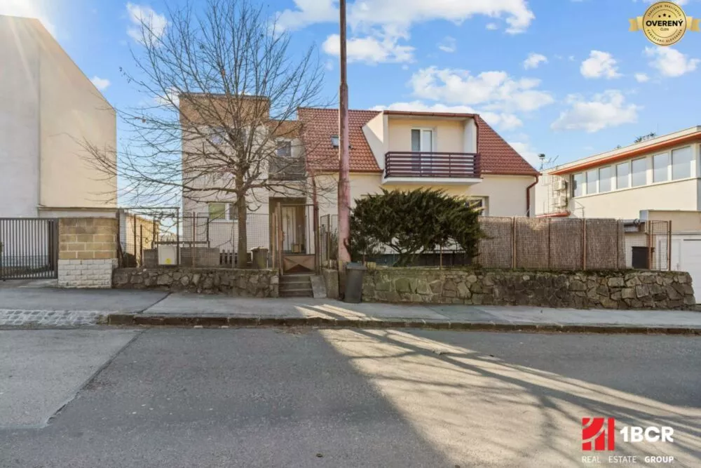 Rodinný dom na predaj 358m2, Pri Suchom mlyne, Bratislava - Staré Mesto, 152609_1