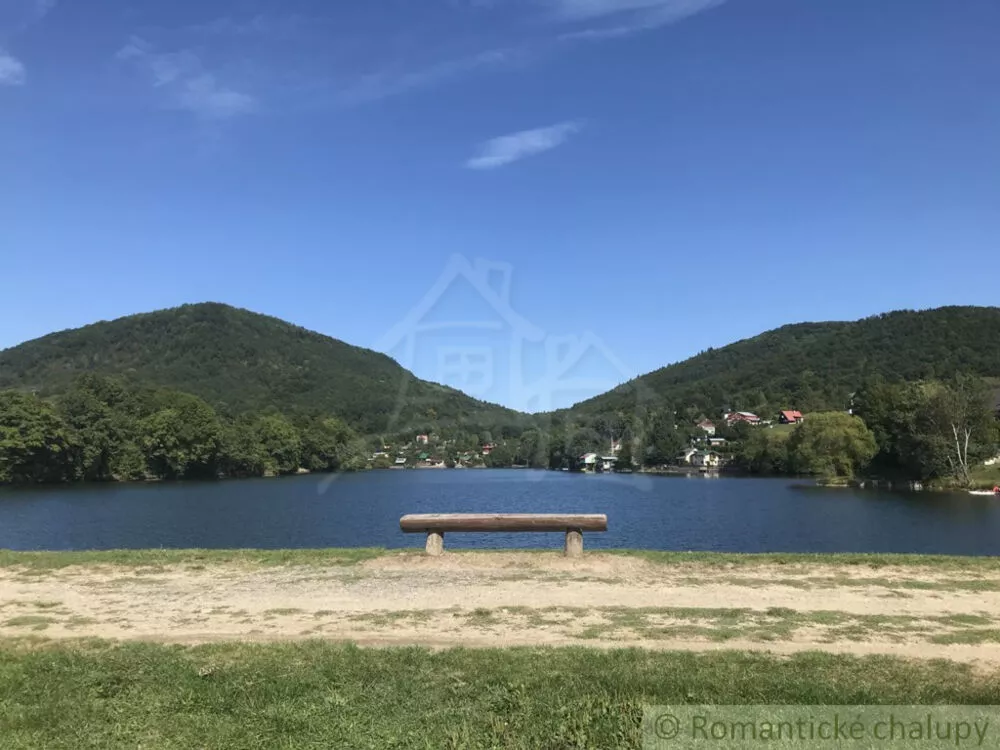 Pozemok pre rod. domy na predaj 223m2, Banský Studenec, 144663_0