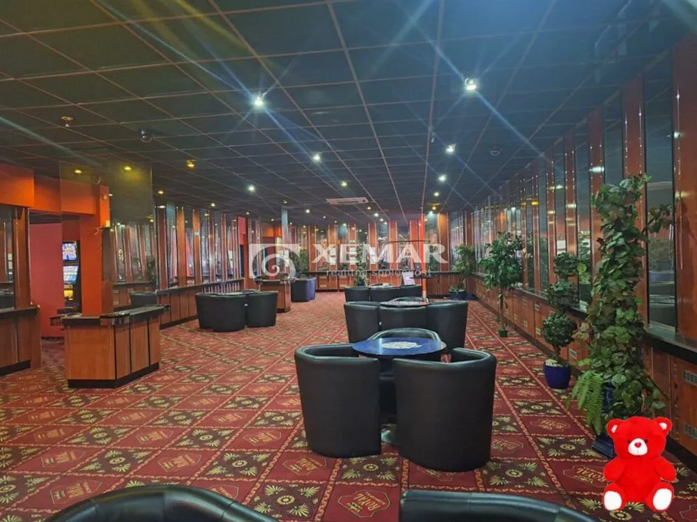 Obchodné priestory na prenájom 441m2, Banská Bystrica, 139393_0
