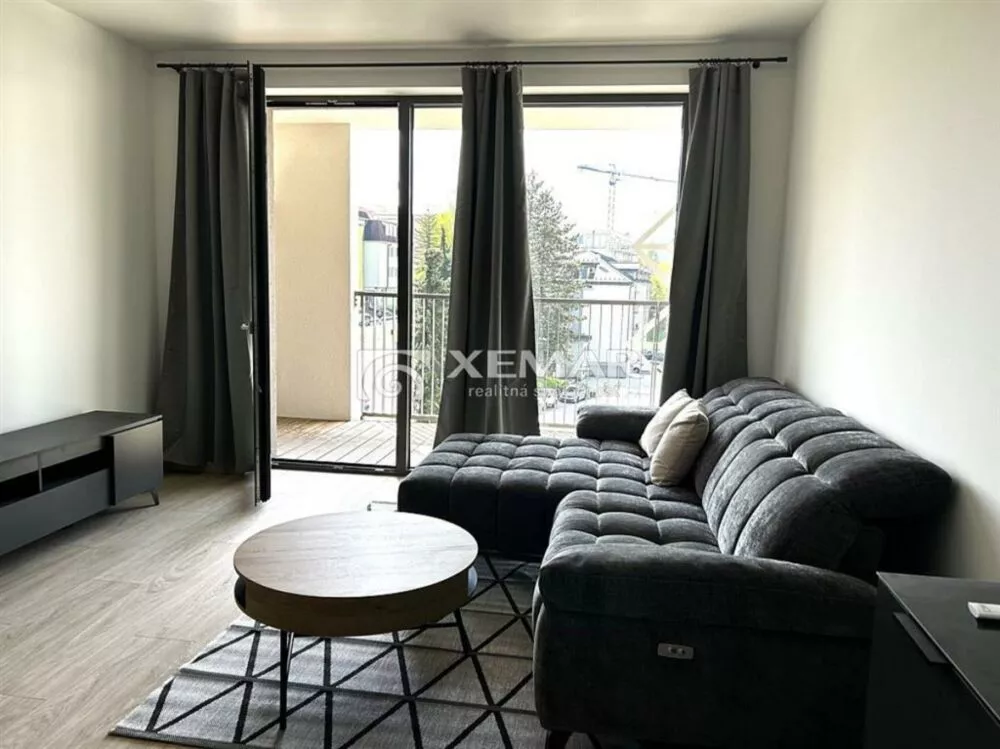 2 izbový byt na prenájom 71m2, Severná, Banská Bystrica, 153111_0