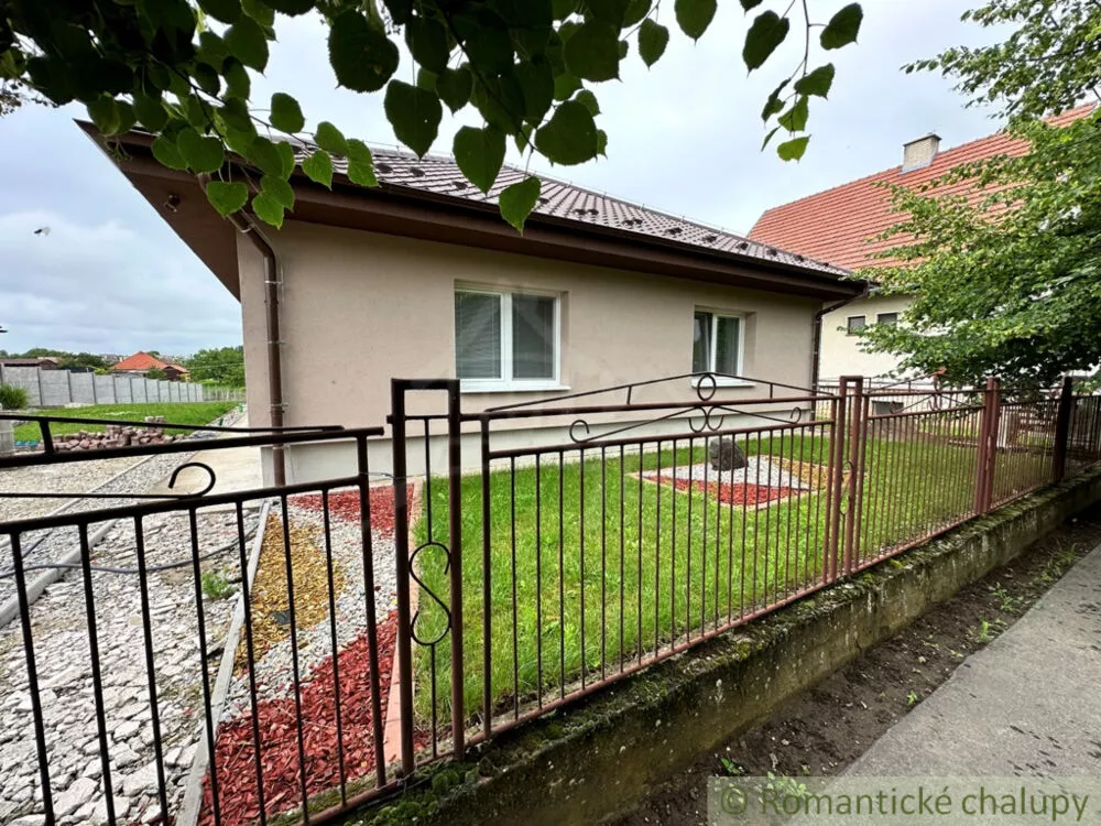Rodinný dom na predaj 120m2, Kolta, 125536_0