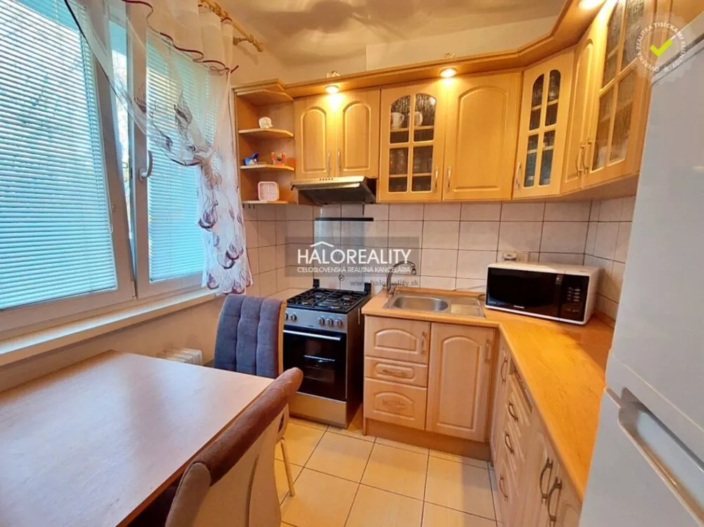2 izbový byt na predaj 47m2, Levice, 153210_0