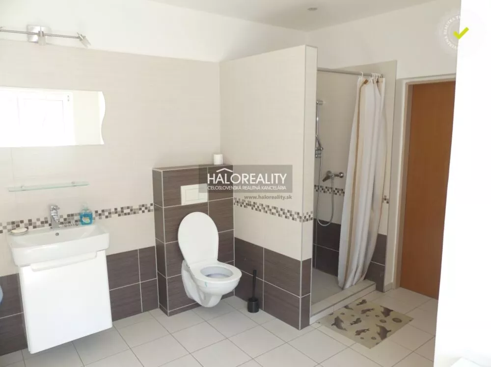 Rodinný dom na predaj 450m2, Trnava, 153493_17