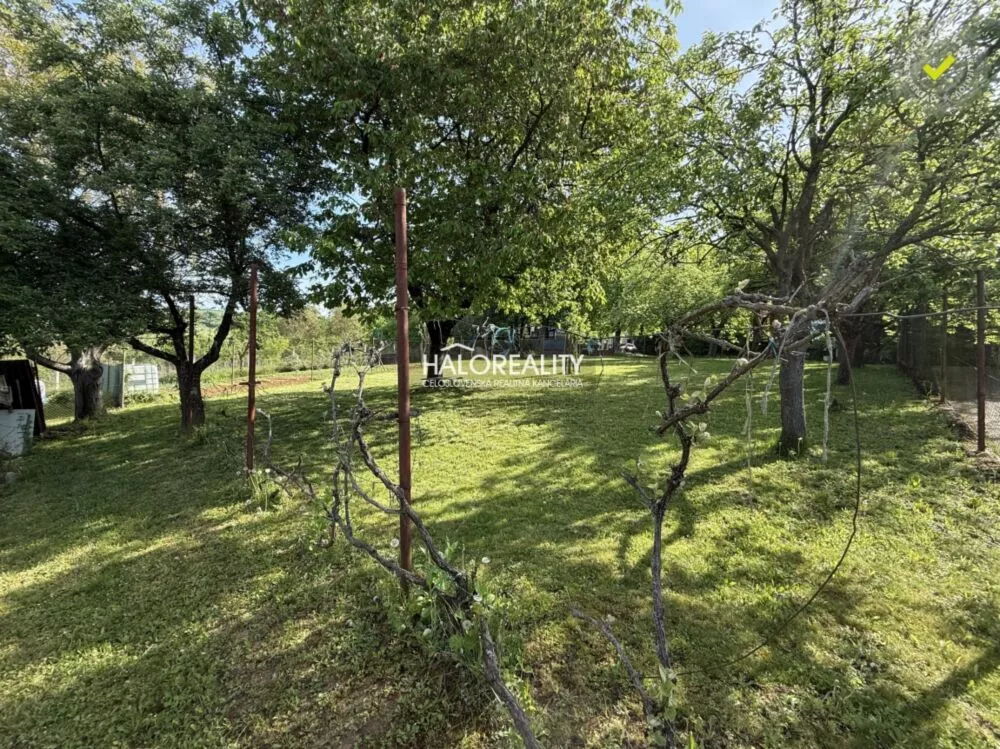 Rodinný dom na predaj 1019m2, Skačany, 153509_9