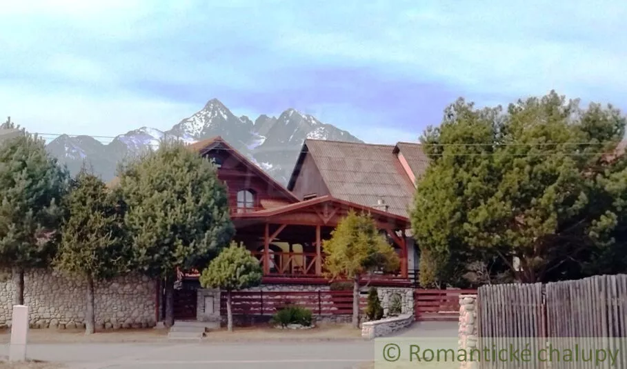 Rodinný dom na predaj 870m2, Stará Lesná, 151250_0