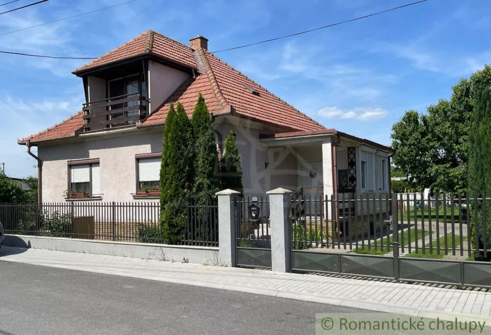 Rodinný dom na predaj 120m2, Kvetoslavov, 126573_0