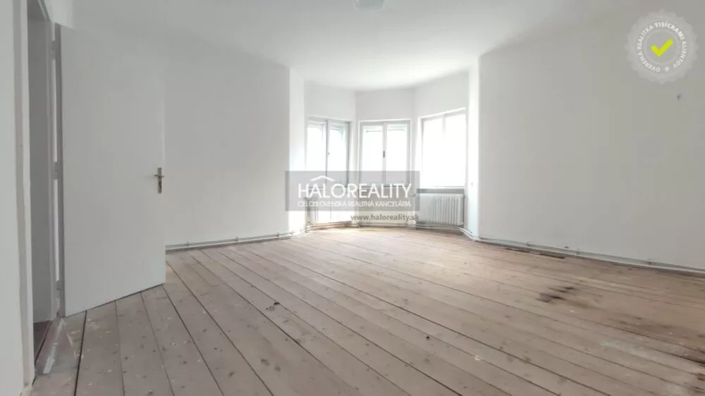 Rodinný dom na predaj 2411m2, Partizánske, 153619_0