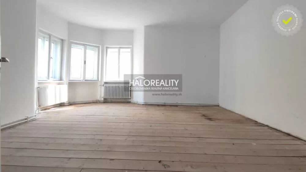 Rodinný dom na predaj 2411m2, Partizánske, 153619_1