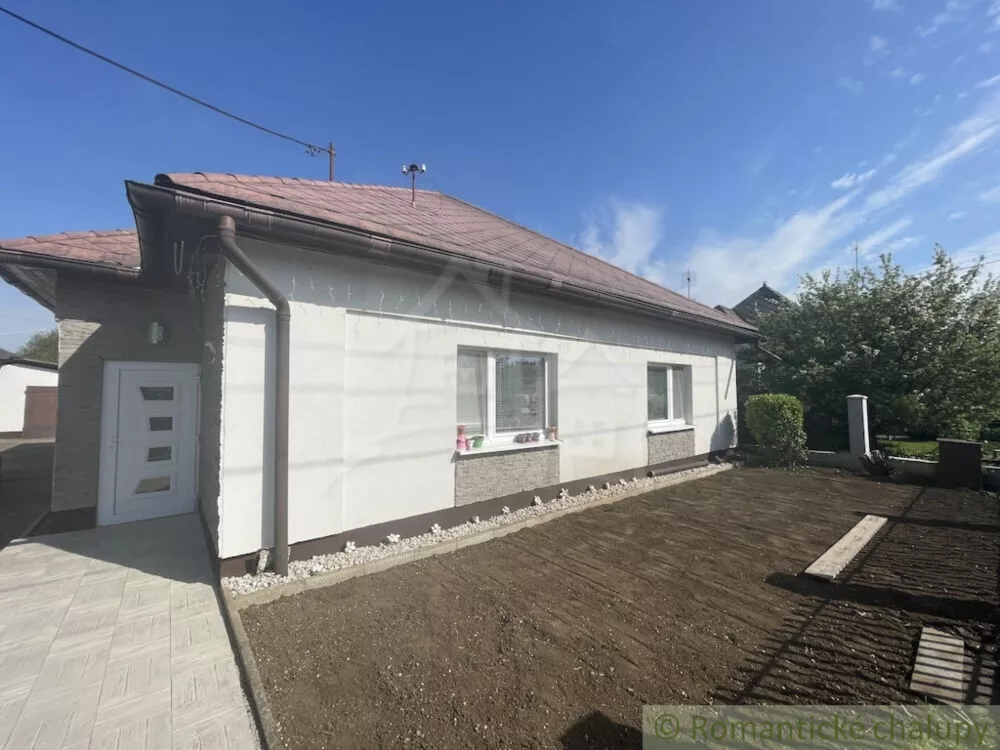 Rodinný dom na predaj 148m2, Mojmírovce, 153125_0
