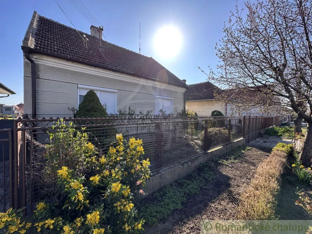 Rodinný dom na predaj 110m2, Nesvady, 153701_0