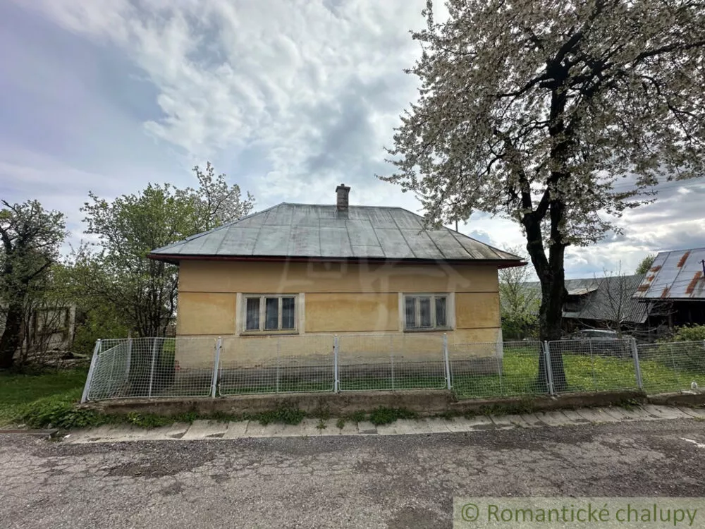 Rodinný dom na predaj 100m2, Látky, 138405_0
