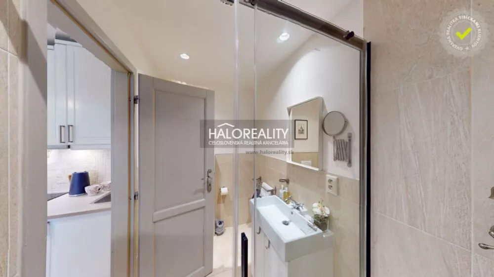 5 a viac izbový byt na predaj 35m2, Banská Štiavnica, 153927_18