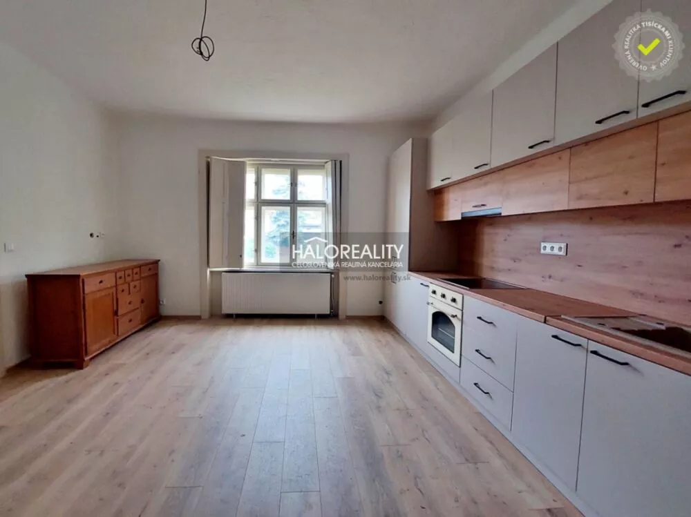 Rodinný dom na predaj 370m2, Devičany, 153960_1