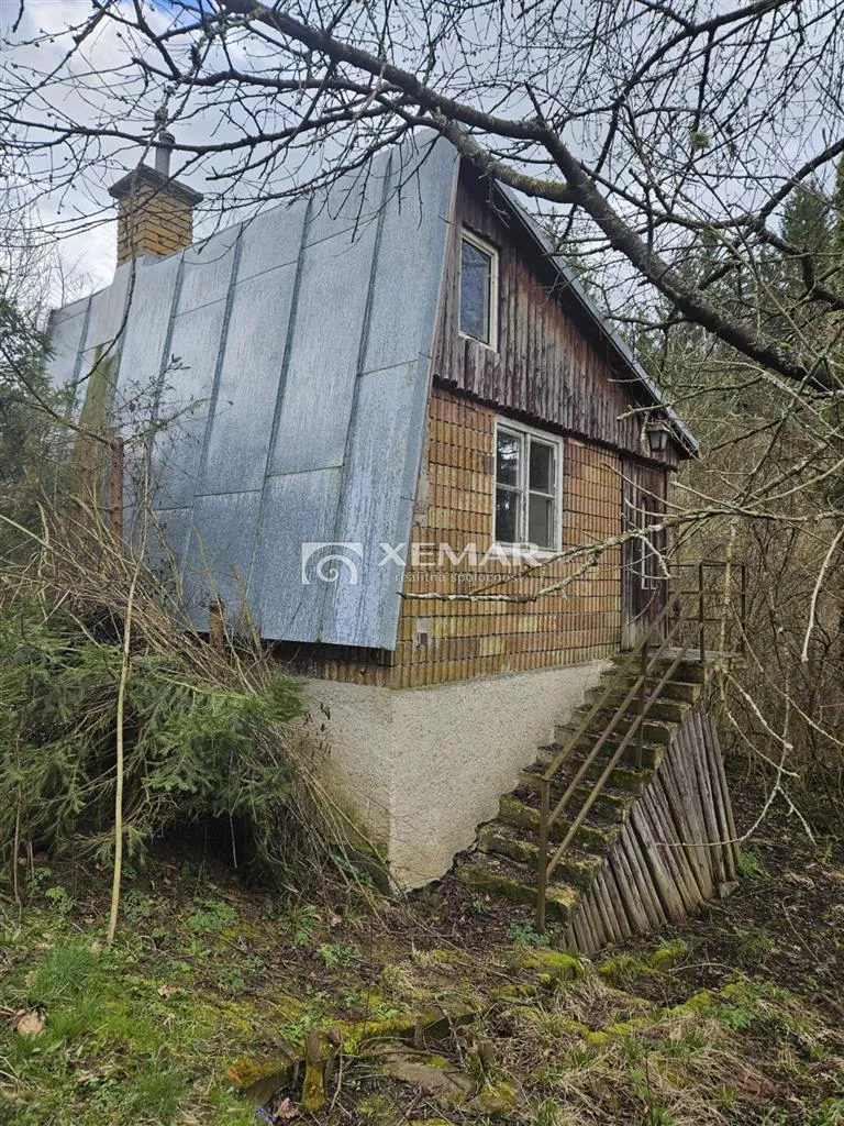 Záhradná chatka na predaj 20m2, Brusno, 138002_0