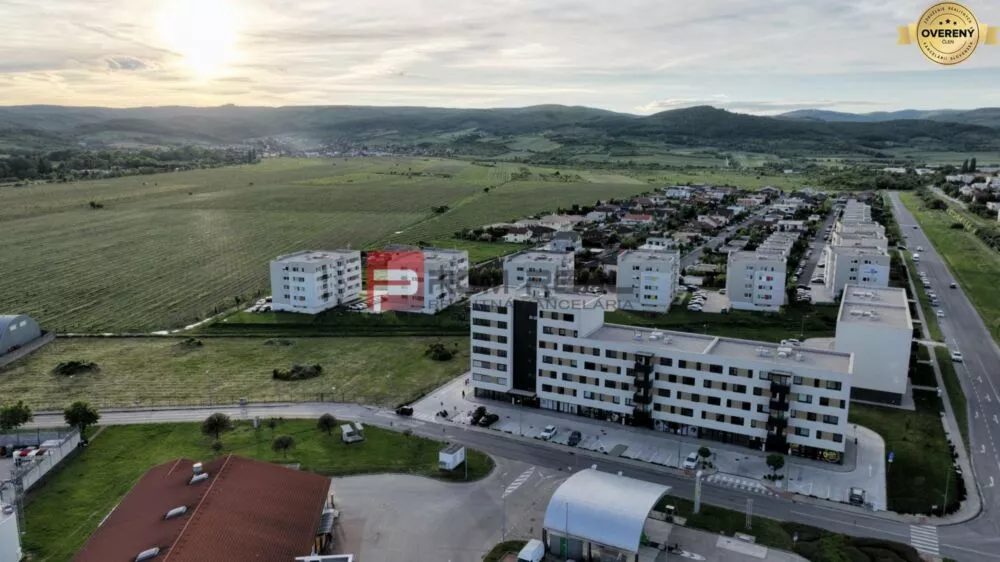 4 izbový byt na predaj 150m2, Obchodná, Pezinok, 154451_0