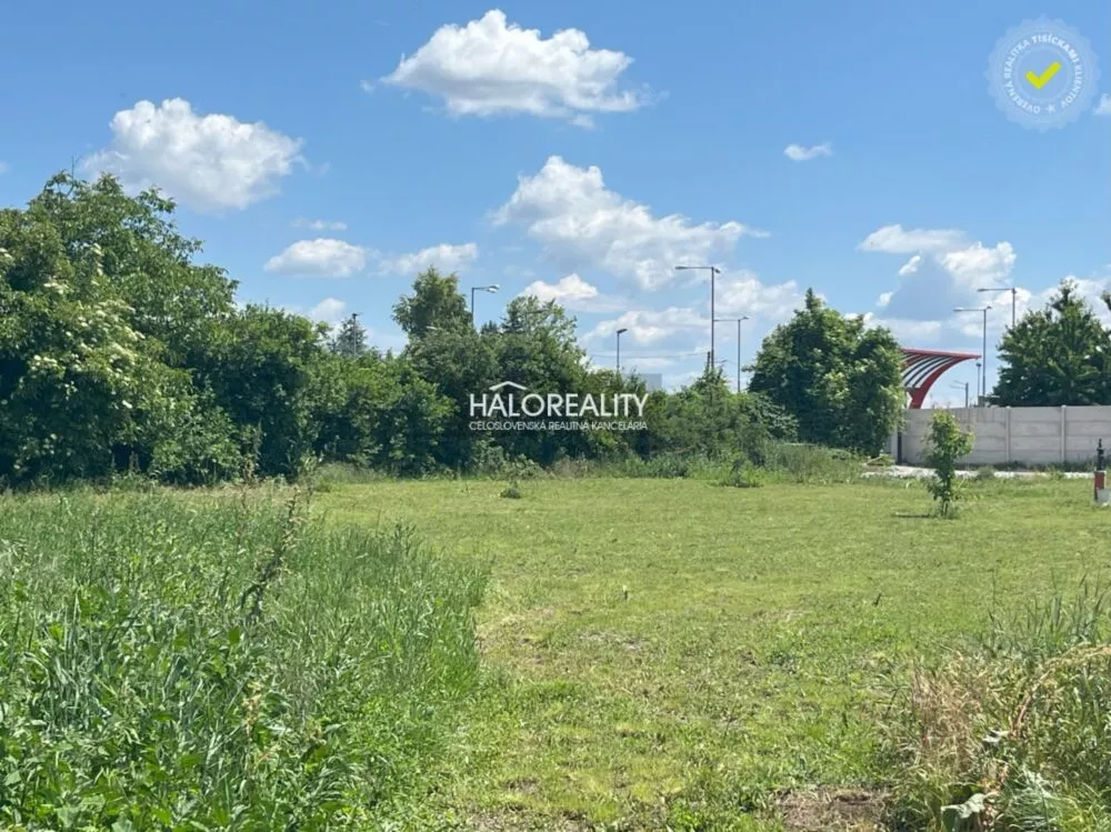 Pozemok pre rod. domy na predaj 1619m2, Sládkovičovo, 154466_3