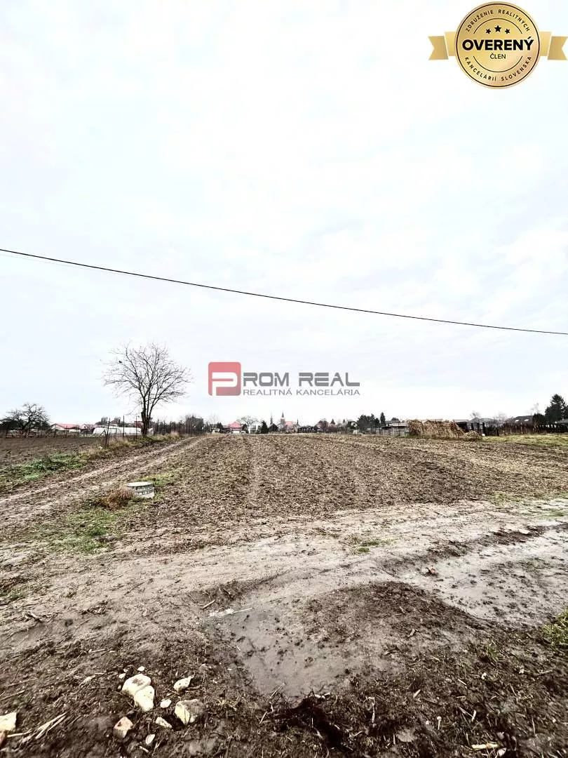 Pozemok pre rod. domy na predaj 3000m2, Robotnícka, Tomášov, 154573_0
