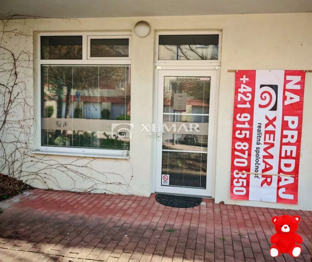 Obchodné priestory na predaj 55m2, Nad plážou, Banská Bystrica, 152374_0