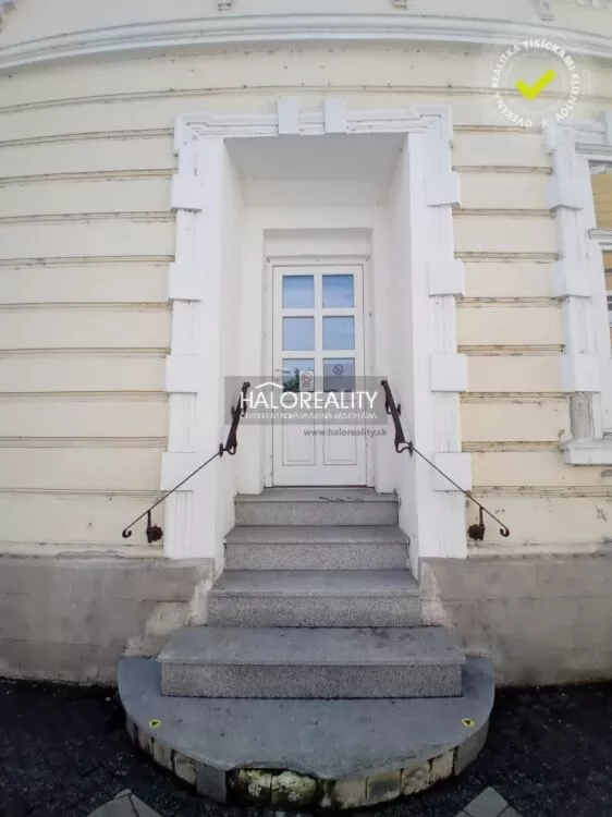 Obchodné priestory na predaj 954m2, Ružomberok, 154866_3