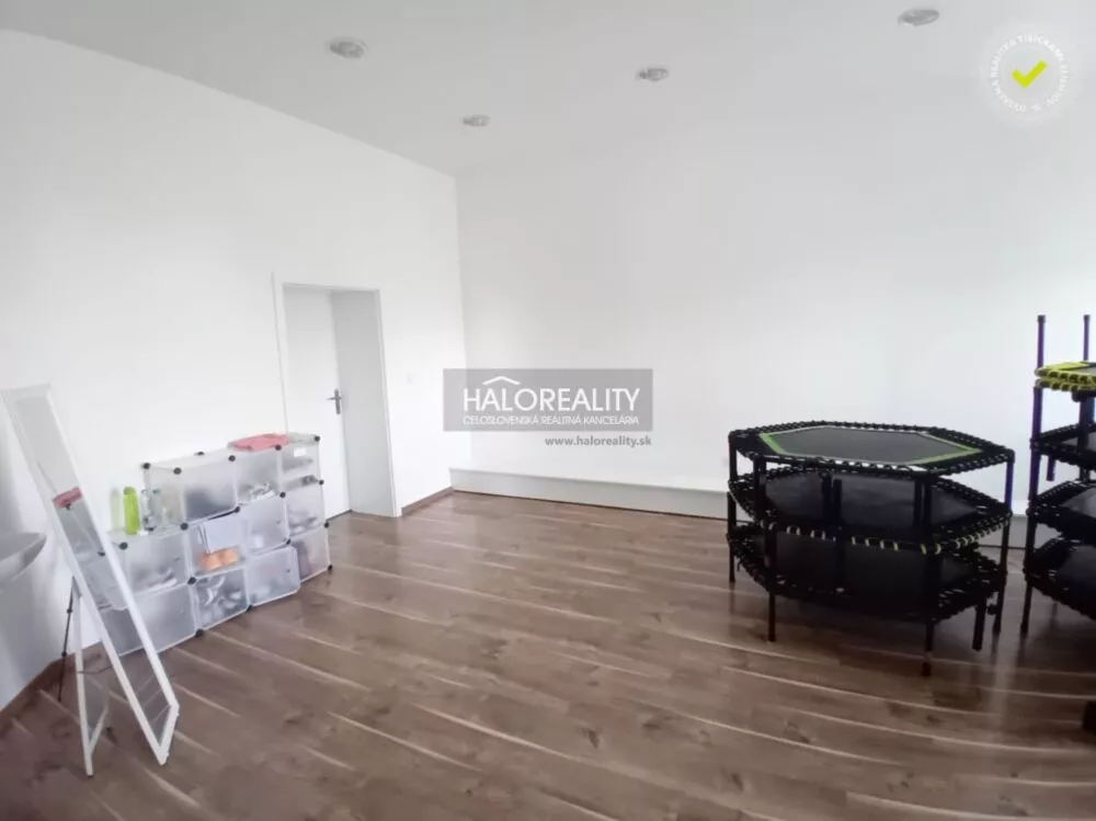 Obchodné priestory na predaj 954m2, Ružomberok, 154866_6