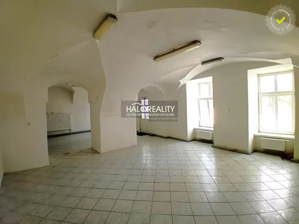 Obchodné priestory na predaj 954m2, Ružomberok, 154866_13