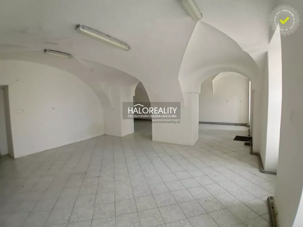 Obchodné priestory na predaj 954m2, Ružomberok, 154866_14