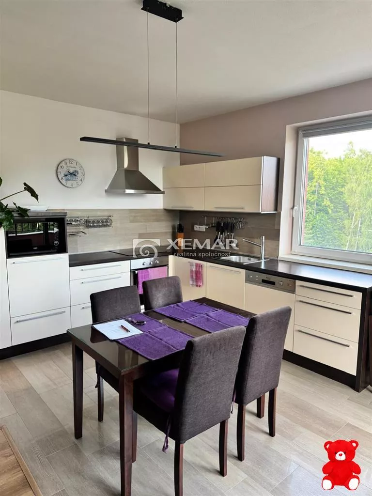 3 izbový byt na prenájom 91m2, Wolkerova, Banská Bystrica, 154794_0