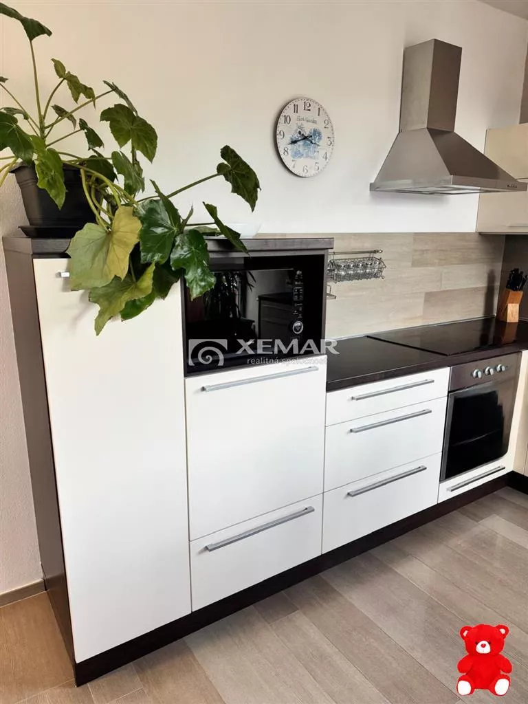 3 izbový byt na prenájom 91m2, Wolkerova, Banská Bystrica, 154794_1